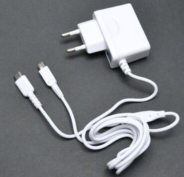 3DS AC adaptor 220v 