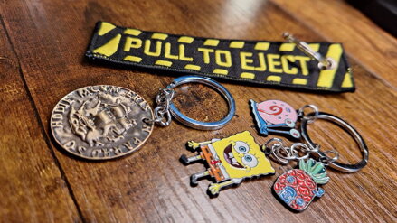 COMBO pack 3x klíčenka B