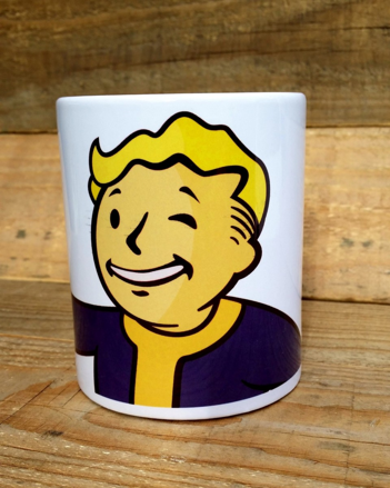 Fallout Boy hrnek 