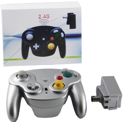 Gamecube bezdrátový 2,4 GHZ ovladač štříbrný