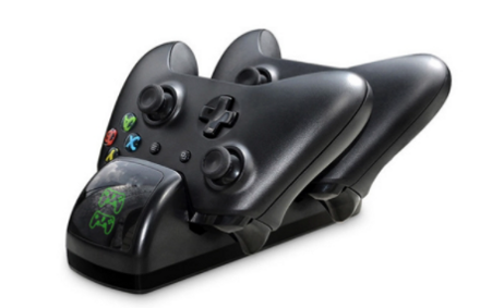 Duální nabíjecí dok pro dva ovladače Xbox One